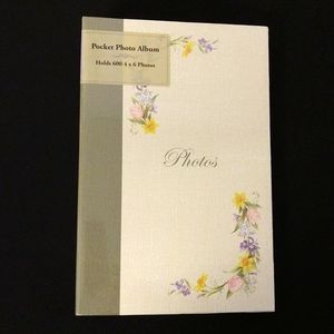 Vintage Pocket Photo Album NWOT